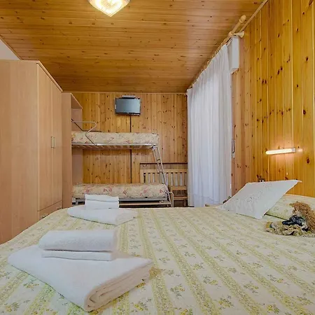 Hotel Aurora